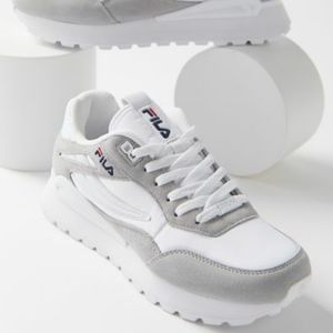FILA sneakers size 6.5